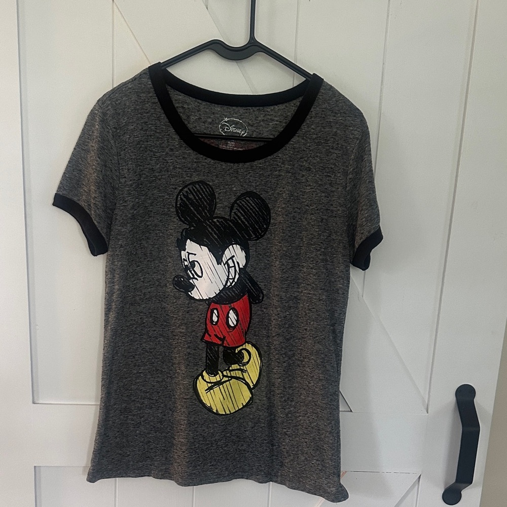 Disney Mickey Mouse Gray and Black Womens T-Shirt, Size XL